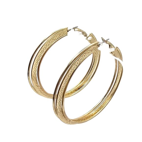Statement Hoop Earrings Pierced Intricate Textured Gold Tone Hinged Closure - Picture 1 of 5
